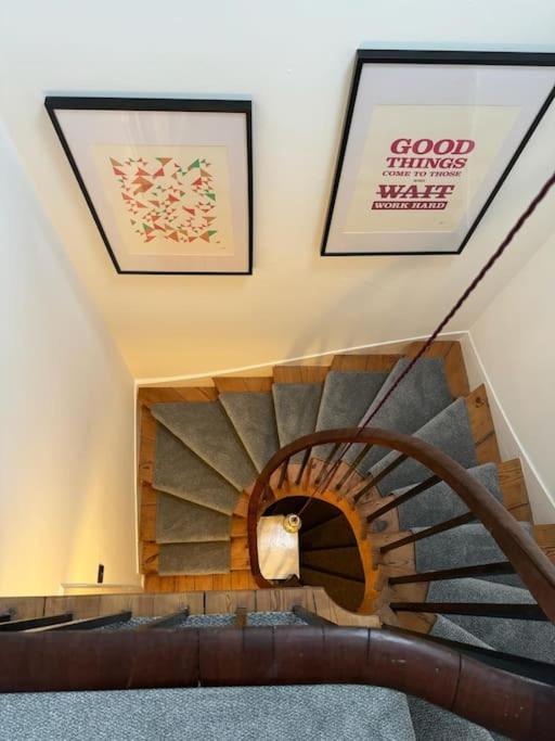 Villa The Stirling Townhouse Esterno foto